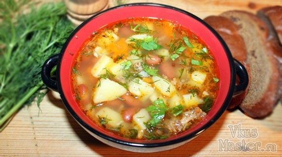 Суп из тушенки с картошкой и вермишелью