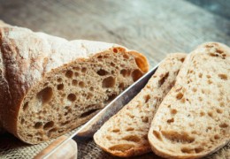 В Финляндии продают хлеб с сушеными сверчками